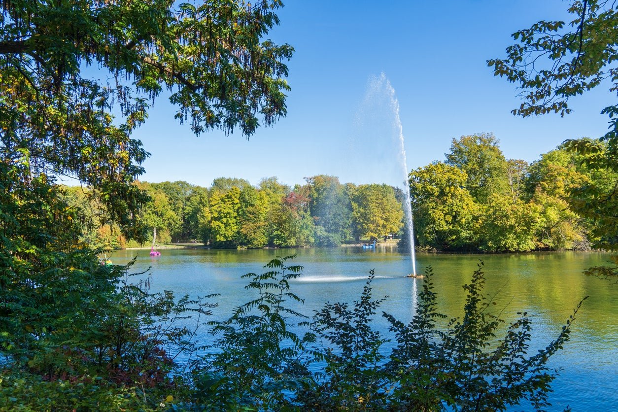 The tranquil Stadtwald, ten minutes away from the city