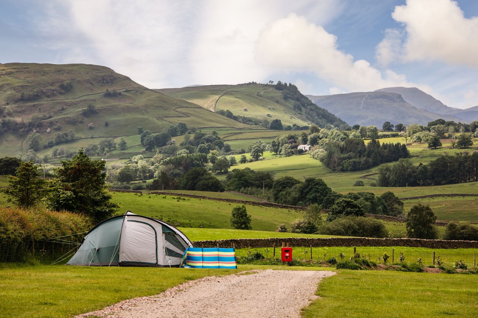 Burns Farm accommodates tents, campervans, motorhomes and caravans