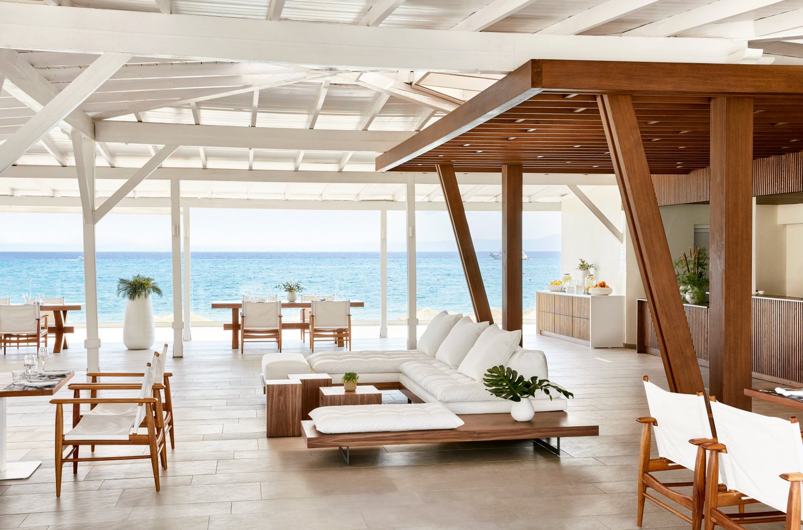 Antonino's beachside restaurant at Domes Noruz Kassandra serves Italian and Greek dishes with a great selection of inventive cocktails, mocktails and Greek wines