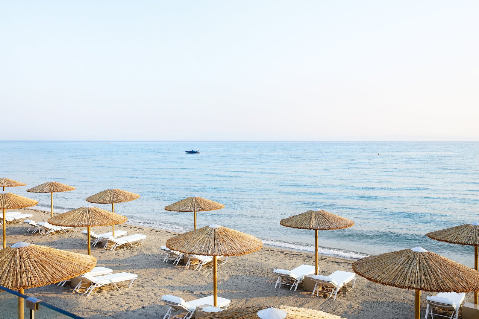 Domes Noruz Kassandra is set on a quiet stretch of beach in Halkidiki, Greece