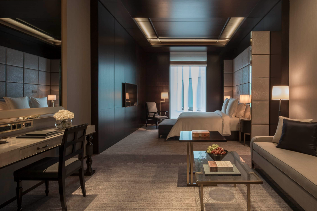 A room at Four Seasons Hotel London at Tower Bridge