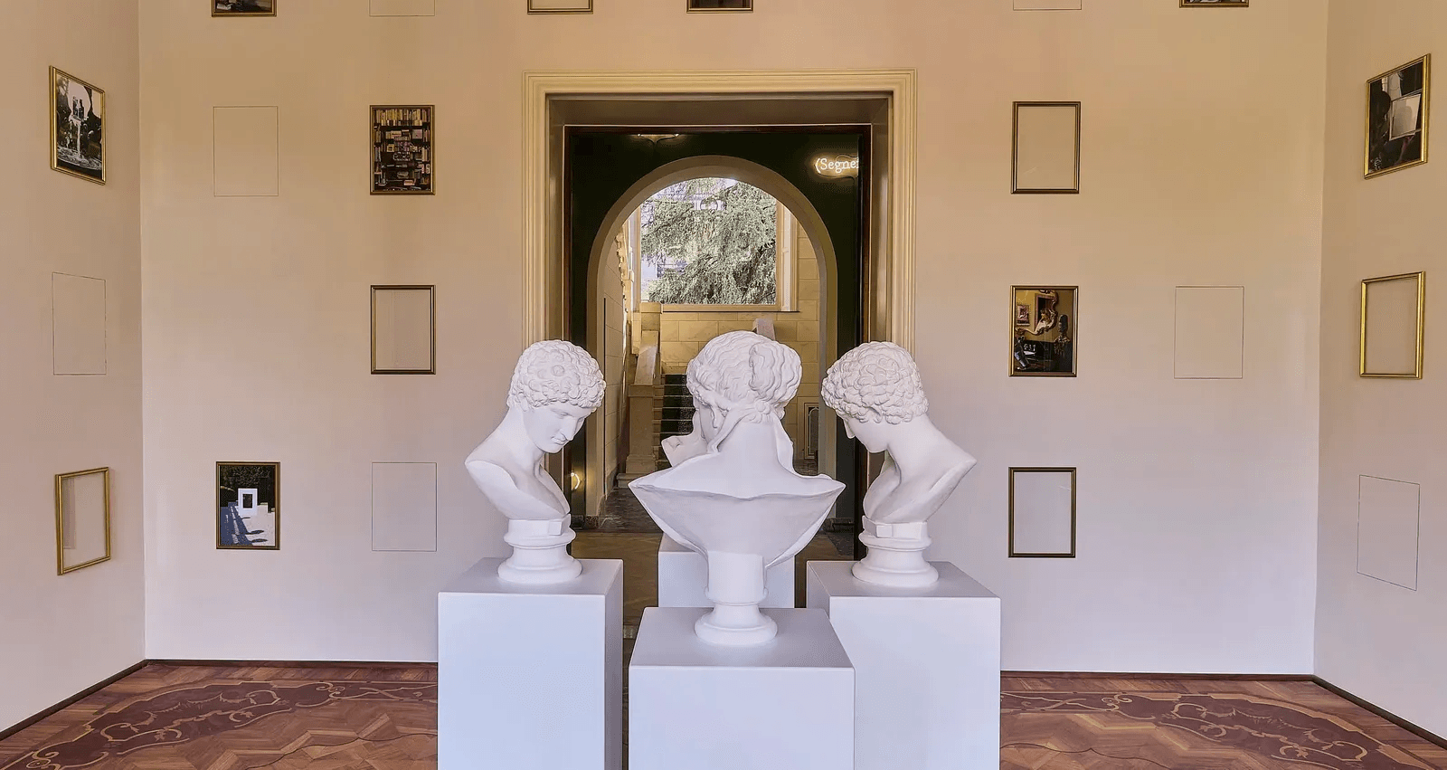 Image for Casabianca may contain Bertel Thorvaldsen Bertel Thorvaldsen Arch Architecture Adult Person Wedding Face and Head