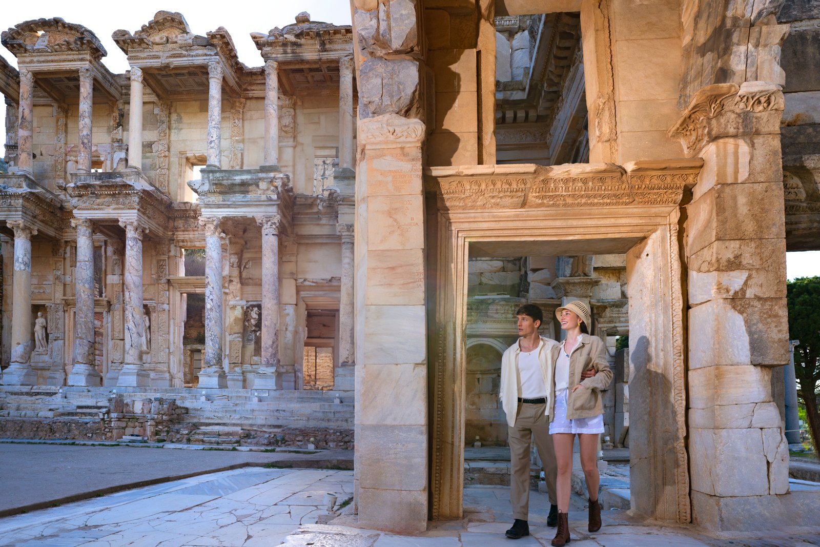 Travel back to the ancient world with a trip around the fascinating ruins at İzmir